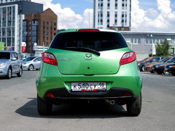 Mazda 2 II (DE) с пробегом 2008 года, цена 679 000 рублей, 138540 км, хэтчбек, Автокод Объявления