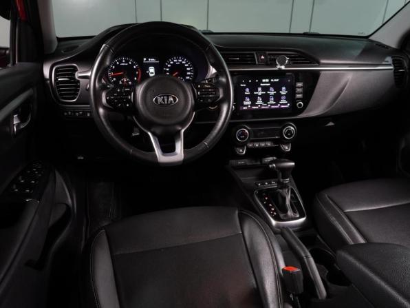 Kia Rio IV Рестайлинг с пробегом 2021 года, цена 1 699 000 рублей, 83220 км, седан, Автокод Объявления