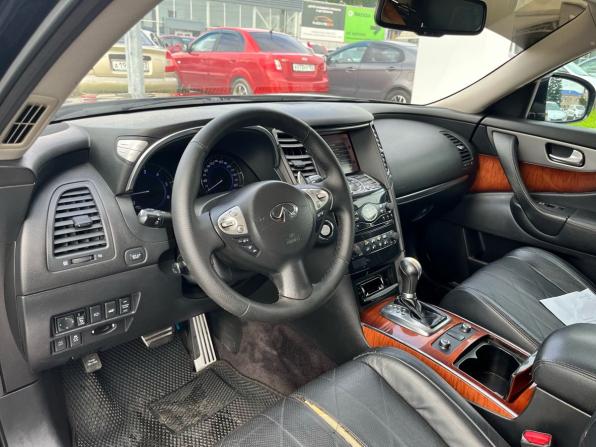 Infiniti FX II (S51) Рестайлинг с пробегом 2013 года, цена 1 300 000 рублей, 223496 км, внедорожник, Автокод Объявления