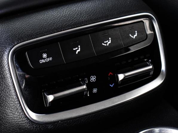 Kia Mohave I Рестайлинг 2 с пробегом 2022 года, цена 5 400 000 рублей, 101954 км, внедорожник, Автокод Объявления