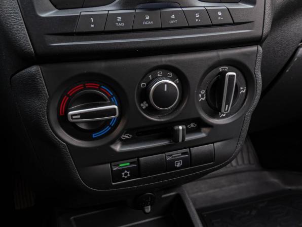Lada (ВАЗ) Granta I Рестайлинг с пробегом 2025 года, цена 970 000 рублей, 13922 км, лифтбек, Автокод Объявления