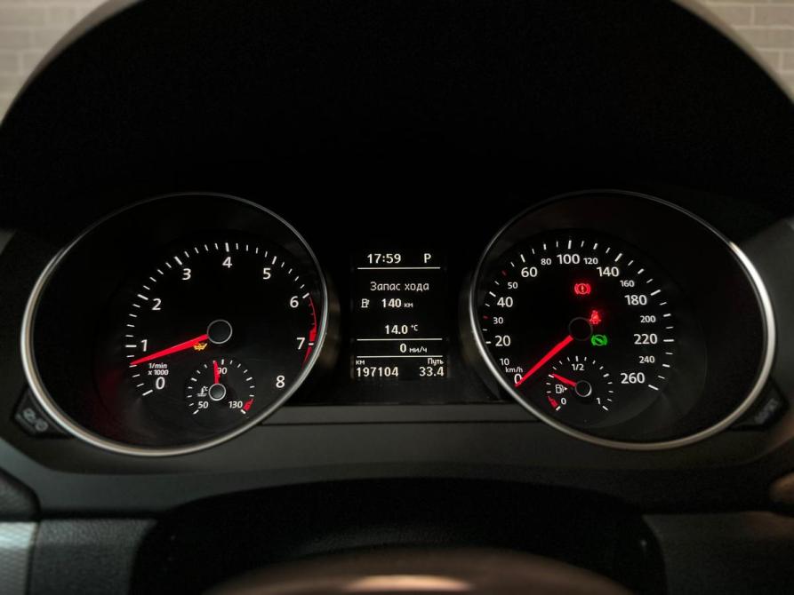 Volkswagen Jetta VI Рестайлинг Челябинск  - изображение 24