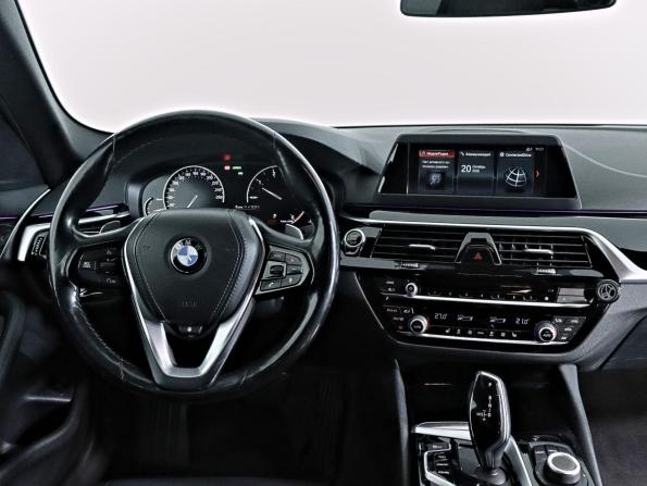 BMW 5 серии VII (G30/G31/G38) с пробегом 2019 года, цена 2 690 000 рублей, 245000 км, седан, Автокод Объявления