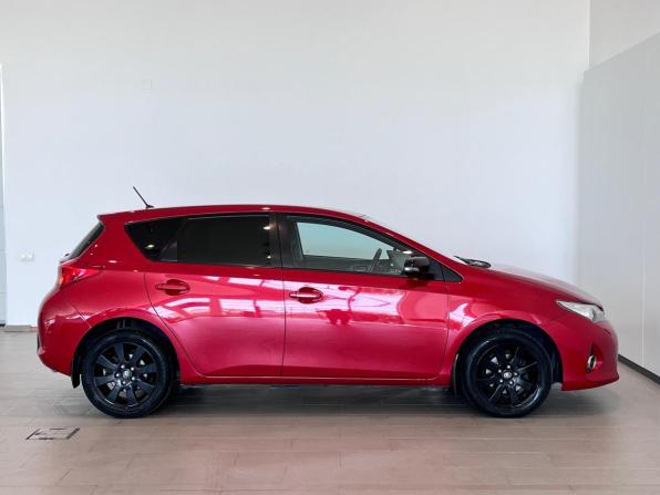Toyota Auris II с пробегом 2013 года, цена 1 190 000 рублей, 188618 км, хэтчбек, Автокод Объявления