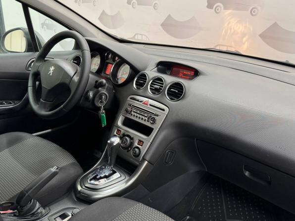 Peugeot 308 I с пробегом 2010 года, цена 550 000 рублей, 292262 км, хэтчбек, Автокод Объявления