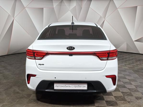 Kia Rio IV с пробегом 2017 года, цена 889 000 рублей, 229253 км, седан, Автокод Объявления