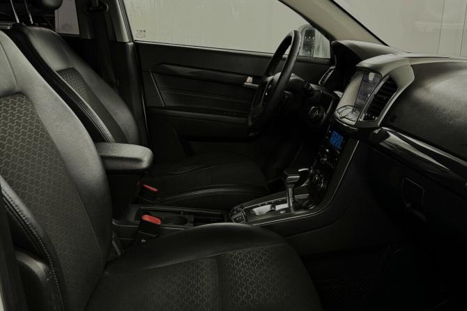 Chevrolet Captiva I Рестайлинг 2 с пробегом 2015 года, цена 1 100 000 рублей, 305407 км, внедорожник, Автокод Объявления