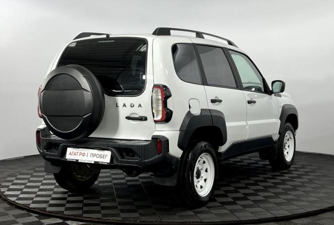 Lada (ВАЗ) Niva Travel I Рестайлинг с пробегом 2025 года, цена 1 325 000 рублей, 15418 км, внедорожник, Автокод Объявления