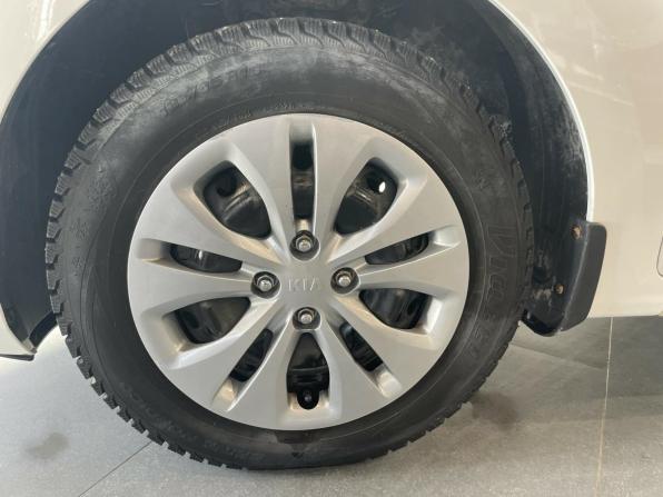 Kia Rio IV Рестайлинг с пробегом 2021 года, цена 1 480 500 рублей, 59878 км, седан, Автокод Объявления