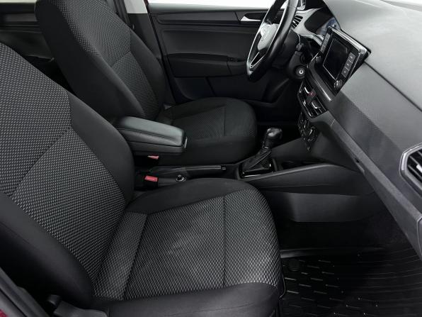 Volkswagen Polo VI с пробегом 2020 года, цена 1 649 000 рублей, 67884 км, лифтбек, Автокод Объявления