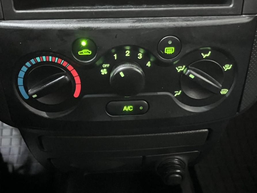 Chevrolet Aveo I Курск  - изображение 12