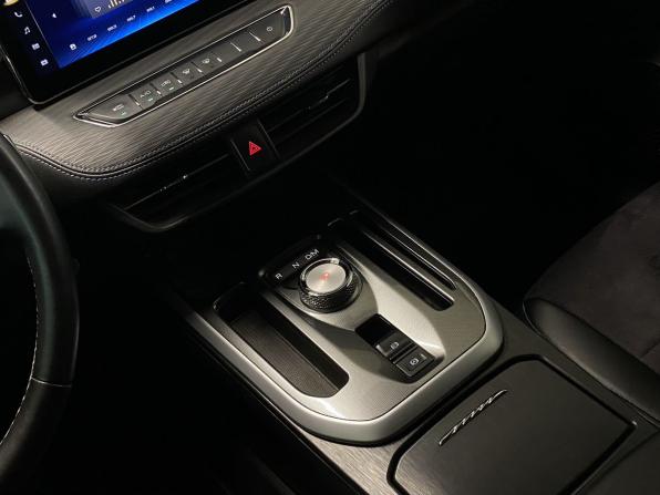 Haval Jolion I Рестайлинг с пробегом 2024 года, цена 1 650 000 рублей, 66780 км, внедорожник, Автокод Объявления