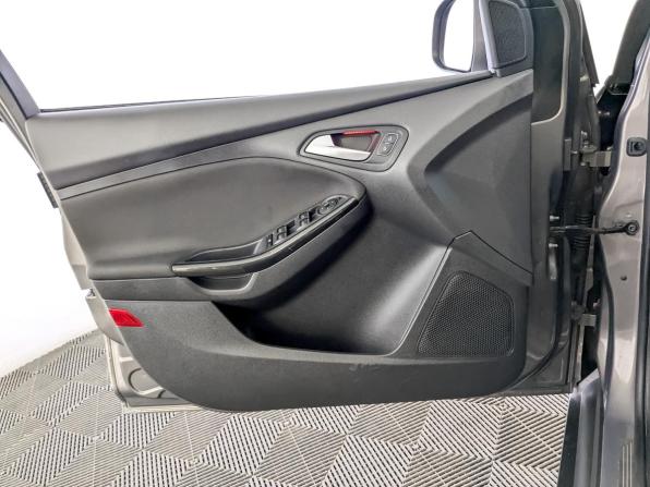 Ford Focus III Рестайлинг с пробегом 2018 года, цена 1 470 000 рублей, 70252 км, универсал, Автокод Объявления