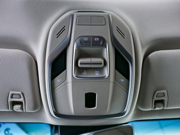 Geely Atlas Pro с пробегом 2023 года, цена 2 100 000 рублей, 42134 км, внедорожник, Автокод Объявления
