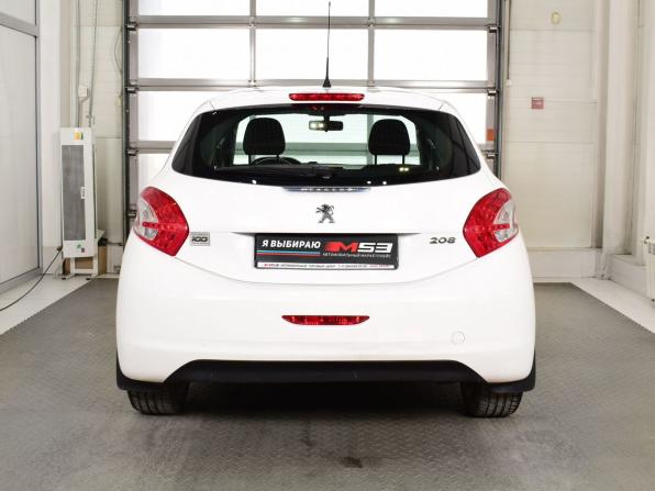 Peugeot 208 I с пробегом 2013 года, цена 599 995 рублей, 134206 км, хэтчбек, Автокод Объявления
