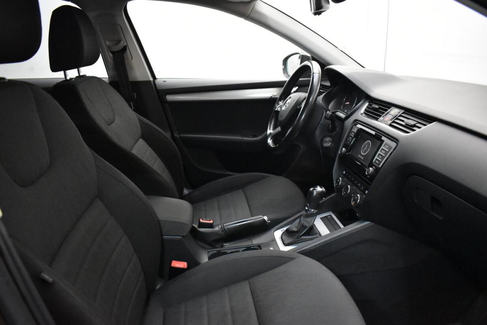 Skoda Octavia III (A7) Москва  - изображение 12