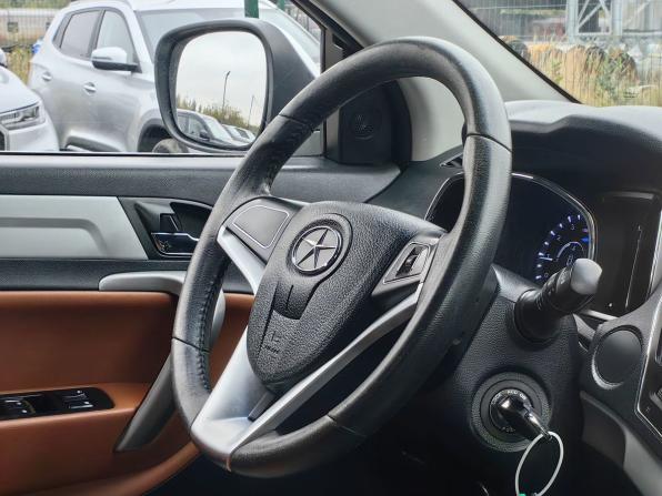 JAC S5 (Eagle) I с пробегом 2014 года, цена 719 000 рублей, 110000 км, внедорожник, Автокод Объявления