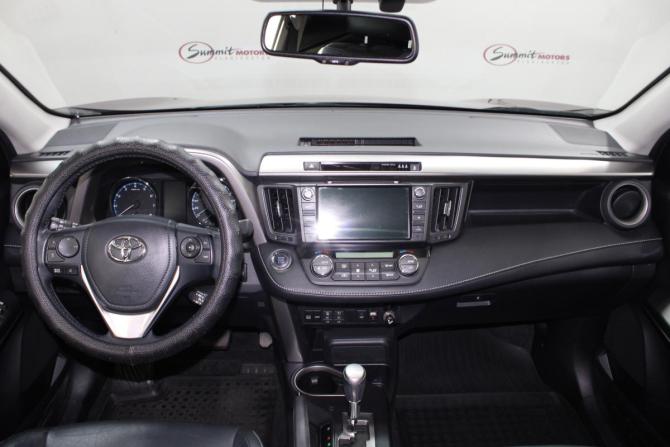 Toyota RAV4 IV (XA40) Рестайлинг с пробегом 2016 года, цена 2 600 000 рублей, 47431 км, внедорожник, Автокод Объявления
