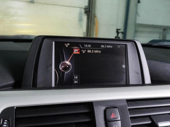 BMW 3 серии VI (F3x) Рестайлинг с пробегом 2016 года, цена 2 129 000 рублей, 199456 км, седан, Автокод Объявления