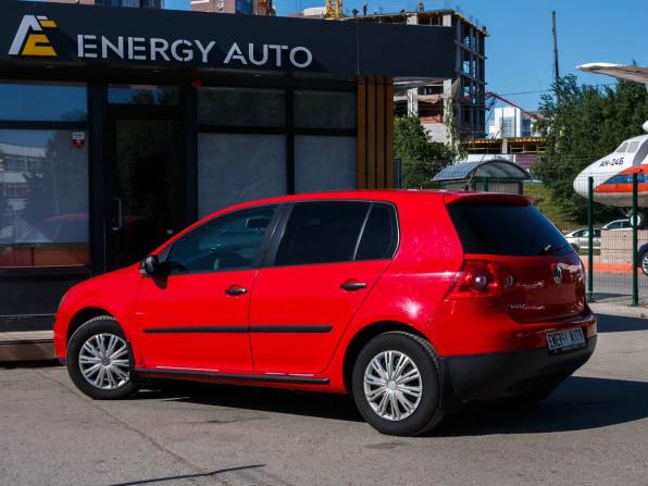 Volkswagen Golf VI с пробегом 2008 года, цена 560 000 рублей, 207193 км, хэтчбек, Автокод Объявления