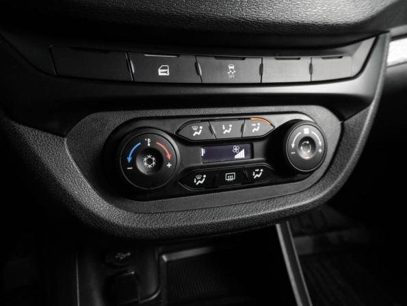 Lada (ВАЗ) Vesta I с пробегом 2022 года, цена 1 087 000 рублей, 129607 км, седан, Автокод Объявления