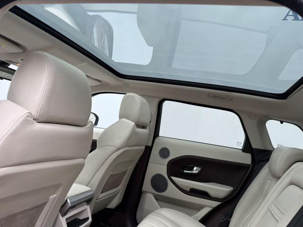 Land Rover Range Rover Evoque I с пробегом 2012 года, цена 2 121 000 рублей, 122533 км, внедорожник, Автокод Объявления