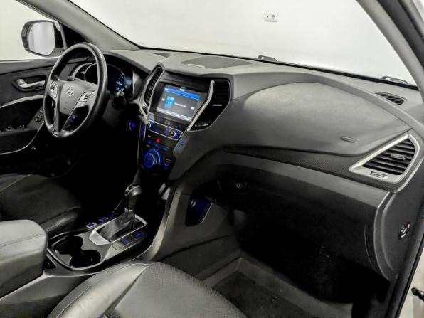 Hyundai Santa Fe III Рестайлинг с пробегом 2016 года, цена 2 425 000 рублей, 93999 км, внедорожник, Автокод Объявления
