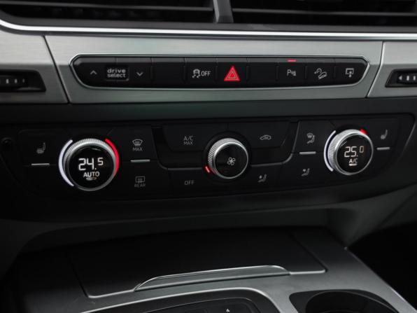 Audi Q7 II (4M) с пробегом 2016 года, цена 2 998 000 рублей, 240847 км, внедорожник, Автокод Объявления