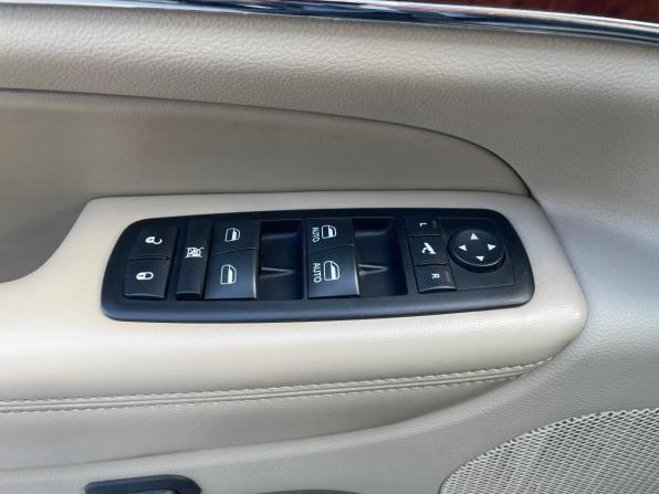 Jeep Grand Cherokee IV (WK2) с пробегом 2012 года, цена 1 640 000 рублей, 201000 км, внедорожник, Автокод Объявления