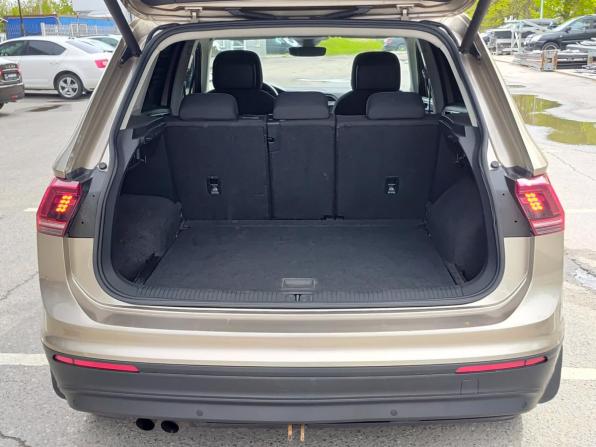 Volkswagen Tiguan II с пробегом 2020 года, цена 2 179 000 рублей, 165575 км, внедорожник, Автокод Объявления
