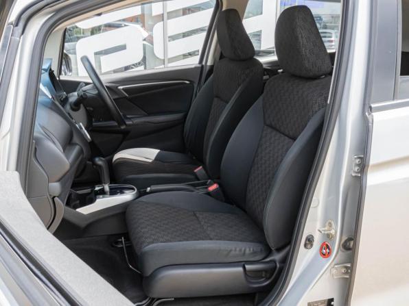 Honda Fit III с пробегом 2014 года, цена 968 000 рублей, 128362 км, хэтчбек, Автокод Объявления