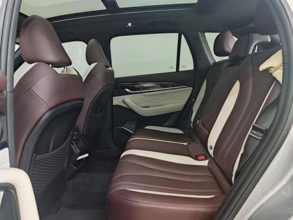 Geely Monjaro I с пробегом 2023 года, цена 3 500 000 рублей, 18395 км, внедорожник, Автокод Объявления