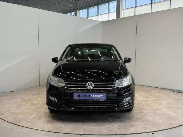 Volkswagen Polo V Рестайлинг с пробегом 2018 года, цена 1 105 000 рублей, 215425 км, седан, Автокод Объявления