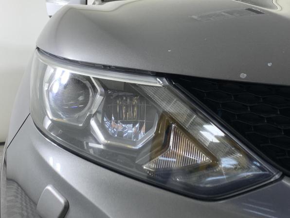 Nissan Qashqai II с пробегом 2018 года, цена 1 367 000 рублей, 163436 км, внедорожник, Автокод Объявления