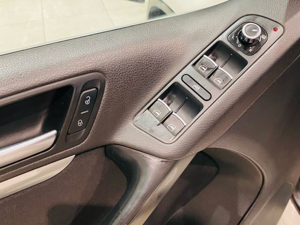 Volkswagen Tiguan I Рестайлинг с пробегом 2011 года, цена 1 099 000 рублей, 253000 км, внедорожник, Автокод Объявления