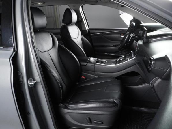 Hyundai Santa Fe IV Рестайлинг с пробегом 2021 года, цена 3 649 000 рублей, 66159 км, внедорожник, Автокод Объявления