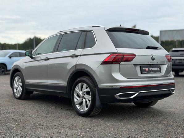 Volkswagen Tiguan II Рестайлинг с пробегом 2021 года, цена 3 095 000 рублей, 97661 км, внедорожник, Автокод Объявления