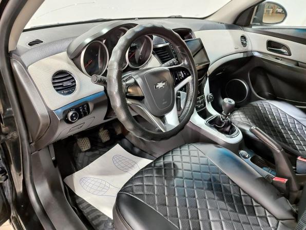 Chevrolet Cruze I с пробегом 2011 года, цена 630 000 рублей, 134000 км, хэтчбек, Автокод Объявления
