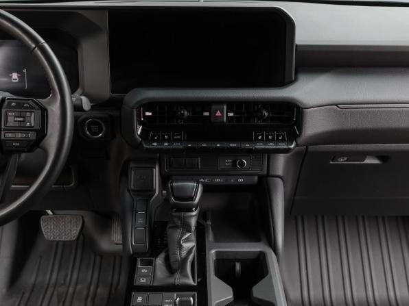 Toyota Land Cruiser Prado 250 Series с пробегом 2024 года, цена 7 398 000 рублей, 80983 км, внедорожник, Автокод Объявления