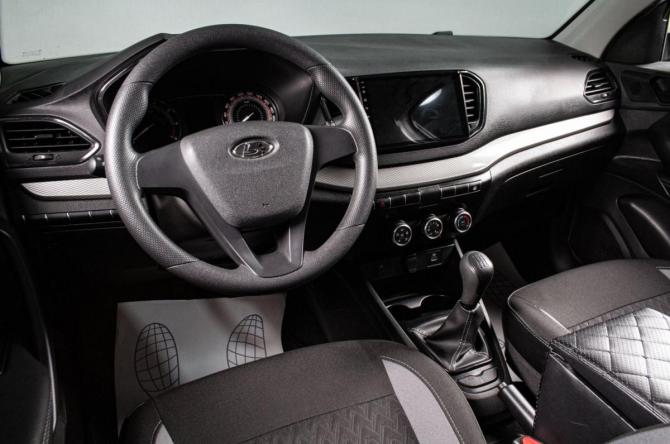 Lada (ВАЗ) Vesta I с пробегом 2024 года, цена 1 279 000 рублей, 31600 км, седан, Автокод Объявления