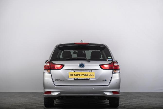 Toyota Corolla XI (E160 E170) Рестайлинг 2 с пробегом 2019 года, цена 1 729 000 рублей, 123000 км, универсал, Автокод Объявления