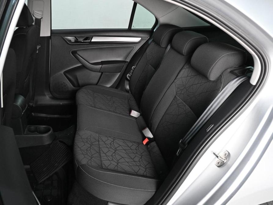 Skoda Rapid I Рестайлинг Ростов-на-Дону  - изображение 9