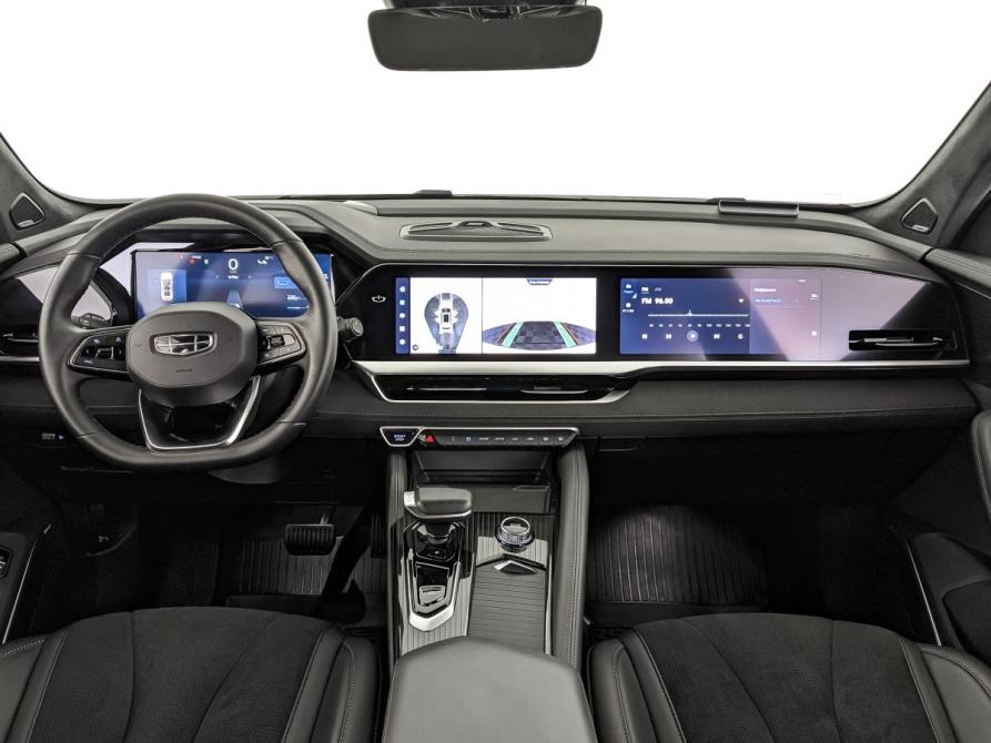 Geely Monjaro I Москва  - изображение 14