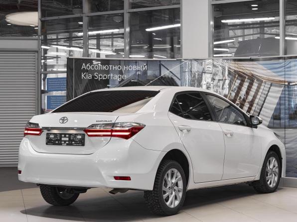 Toyota Corolla XI (E160 E170 E180) Рестайлинг 1 с пробегом 2016 года, цена 1 887 000 рублей, 108000 км, седан, Автокод Объявления
