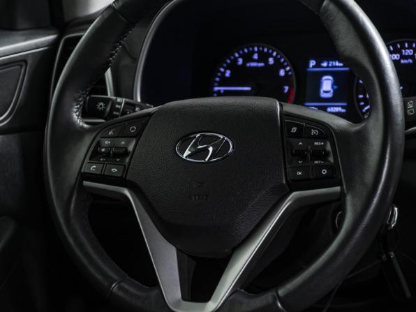Hyundai Tucson III Рестайлинг с пробегом 2018 года, цена 2 125 000 рублей, 60212 км, внедорожник, Автокод Объявления