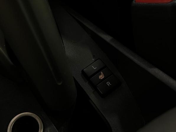 Toyota Auris I с пробегом 2007 года, цена 669 000 рублей, 211841 км, хэтчбек, Автокод Объявления