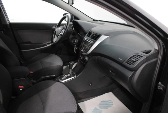 Hyundai Solaris I с пробегом 2012 года, цена 920 000 рублей, 125533 км, хэтчбек, Автокод Объявления