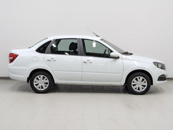 Lada (ВАЗ) Granta I Рестайлинг с пробегом 2022 года, цена 640 000 рублей, 61544 км, седан, Автокод Объявления
