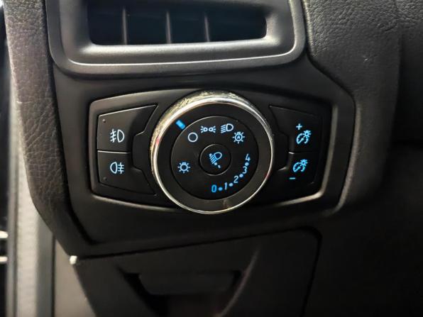 Ford Focus III с пробегом 2014 года, цена 750 000 рублей, 214471 км, седан, Автокод Объявления