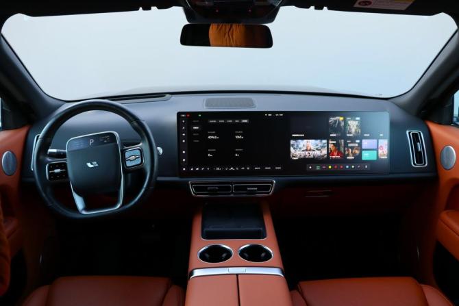 Li Auto (Lixiang) L9 I с пробегом 2023 года, цена 8 420 000 рублей, 40962 км, внедорожник, Автокод Объявления